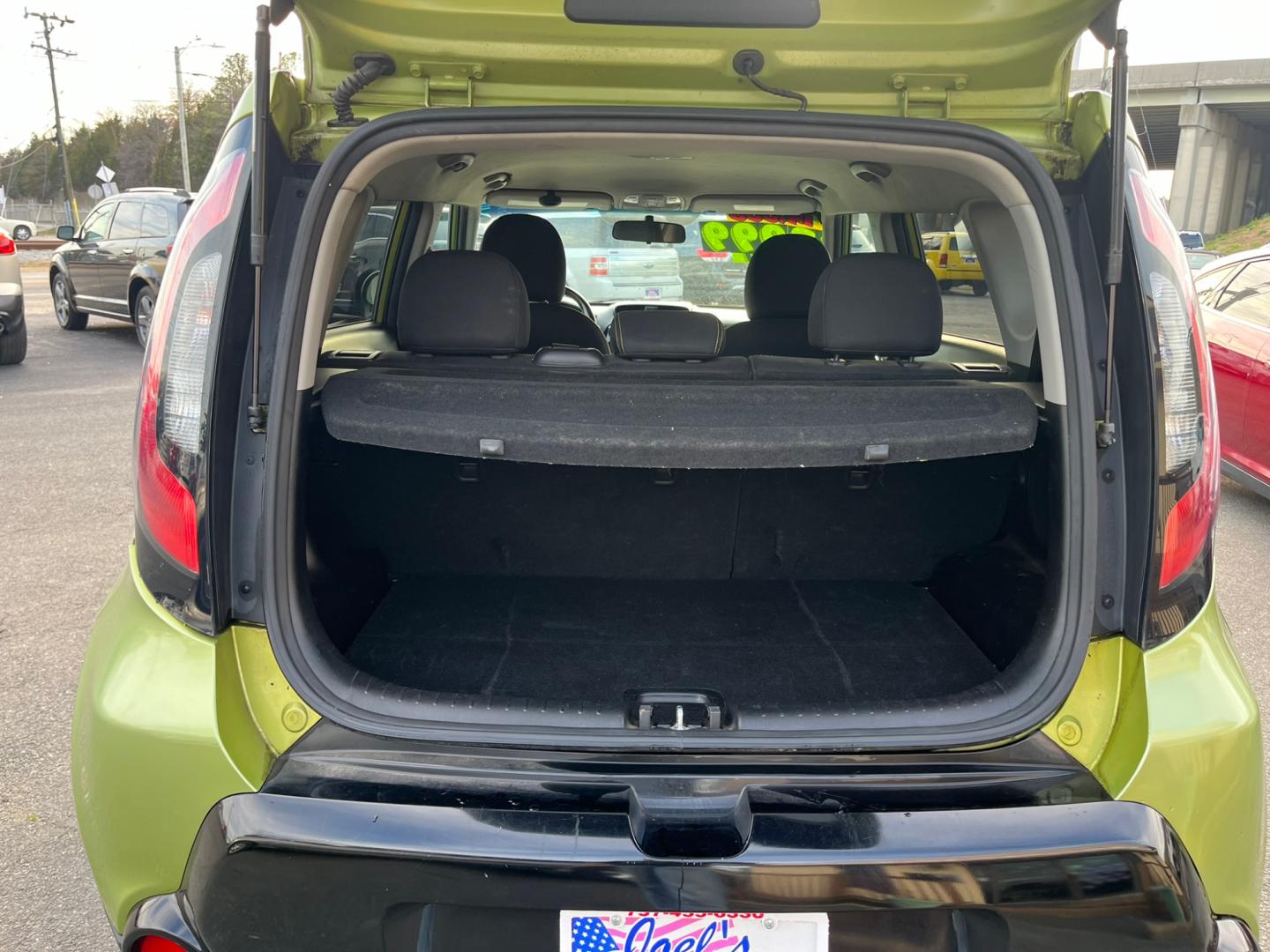 2016 Green /Black Kia Soul + (KNDJP3A5XG7) with an 4 Cylinder engine, Automatic transmission, located at 5700 Curlew Drive, Norfolk, VA, 23502, (757) 455-6330, 36.841885, -76.209412 - Photo#15